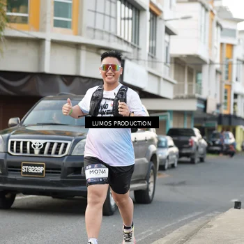Runner Photo 8000358