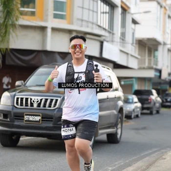 Runner Photo 8000363