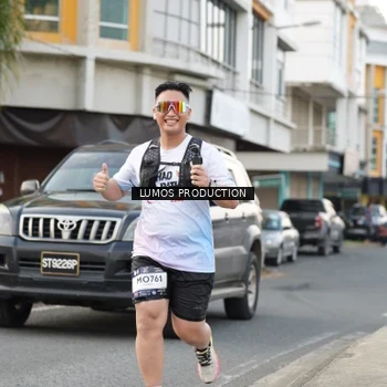 Runner Photo 8000364