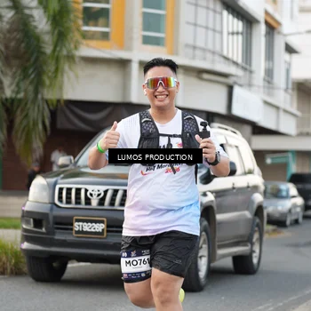 Runner Photo 8000373