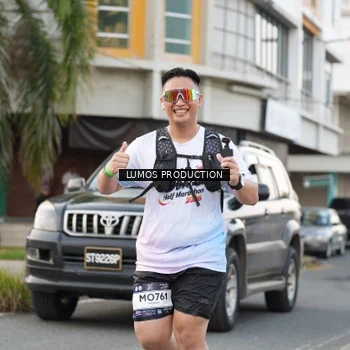 Runner Photo 8000375
