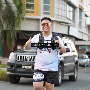 Runner Photo 8000377