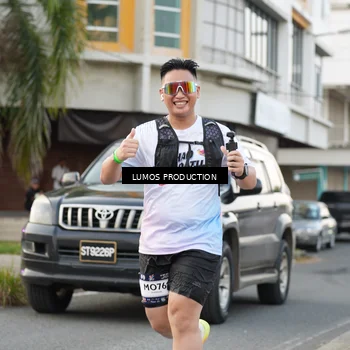 Runner Photo 8000380