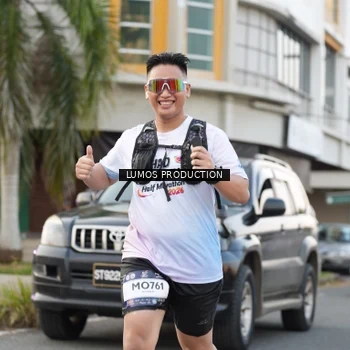 Runner Photo 8000381