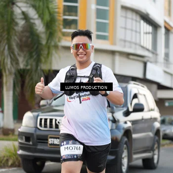 Runner Photo 8000386