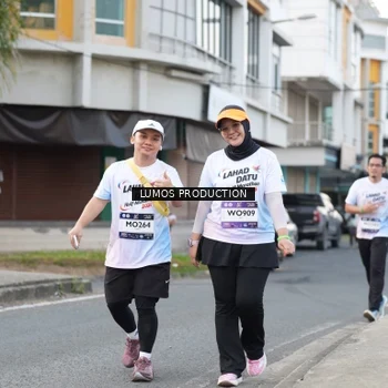 Runner Photo 8000421
