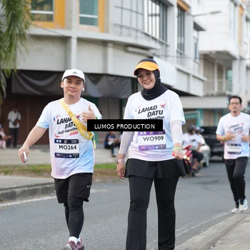 Runner Photo 8000425