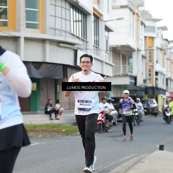 Runner Photo 8000431