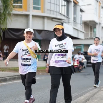 Runner Photo 8000433