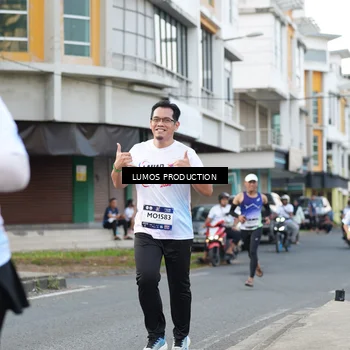 Runner Photo 8000442