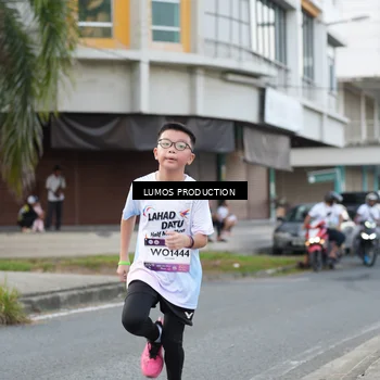 Runner Photo 8000455