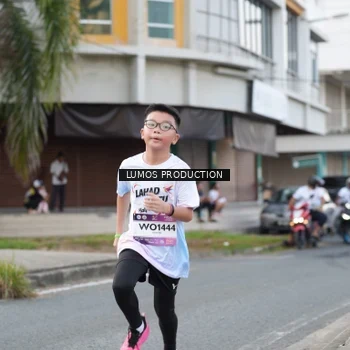 Runner Photo 8000459