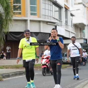Runner Photo 8000467