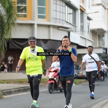 Runner Photo 8000473