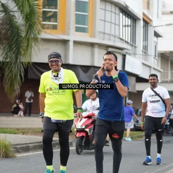 Runner Photo 8000474
