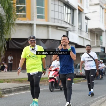 Runner Photo 8000475