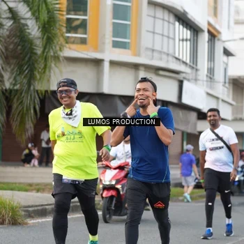 Runner Photo 8000479