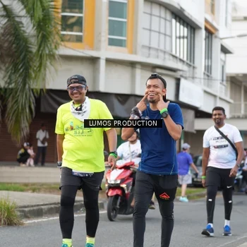 Runner Photo 8000486