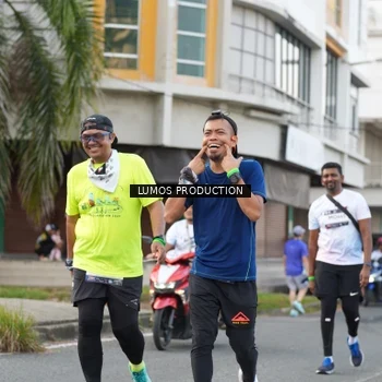 Runner Photo 8000487