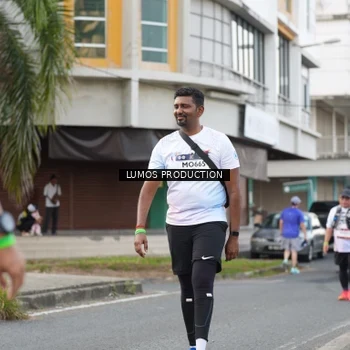 Runner Photo 8000491