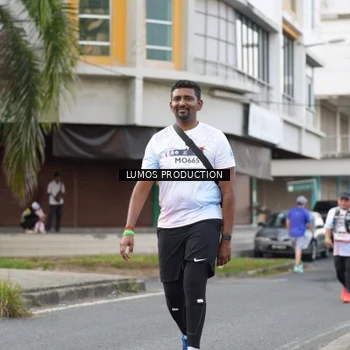 Runner Photo 8000495