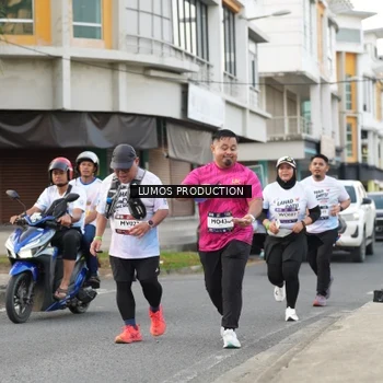 Runner Photo 8000517