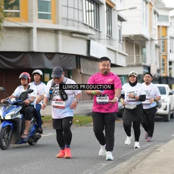 Runner Photo 8000518