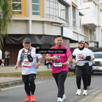 Runner Photo 8000525