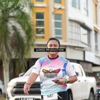 Runner Photo 8000576