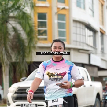 Runner Photo 8000579