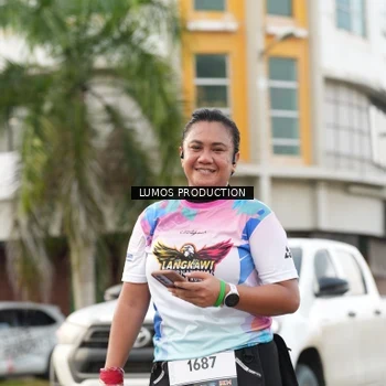 Runner Photo 8000590