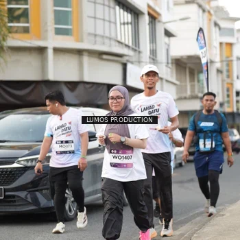 Runner Photo 8000601