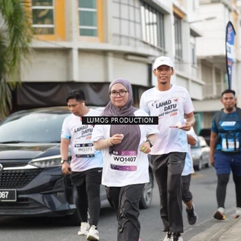 Runner Photo 8000608