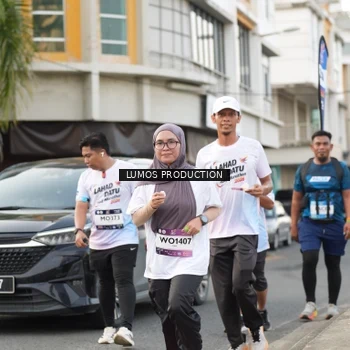 Runner Photo 8000610