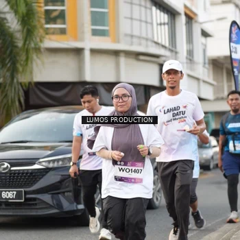 Runner Photo 8000617
