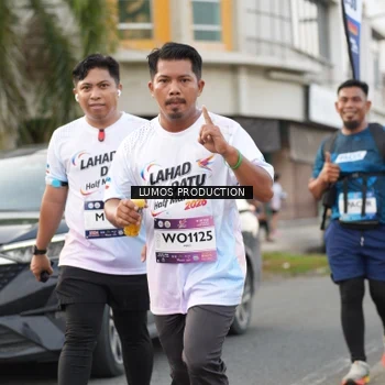 Runner Photo 8000646