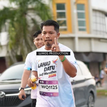 Runner Photo 8000657