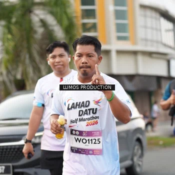 Runner Photo 8000658