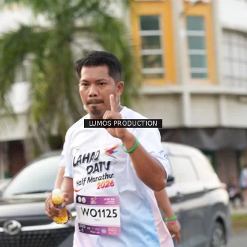 Runner Photo 8000662