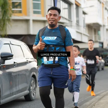 Runner Photo 8000674
