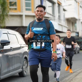 Runner Photo 8000678