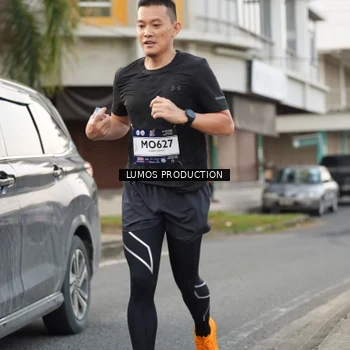 Runner Photo 8000695