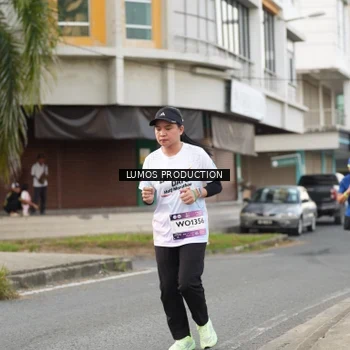 Runner Photo 8000697