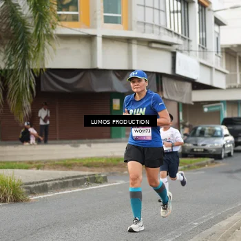 Runner Photo 8000716