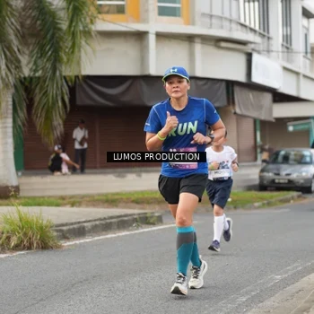 Runner Photo 8000728