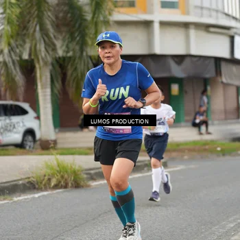 Runner Photo 8000737