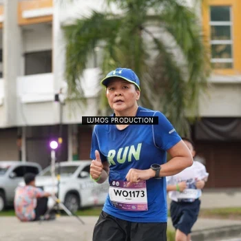 Runner Photo 8000745
