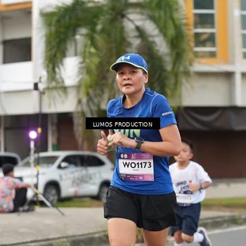 Runner Photo 8000746