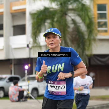 Runner Photo 8000747