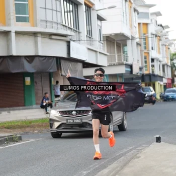 Runner Photo 8000771